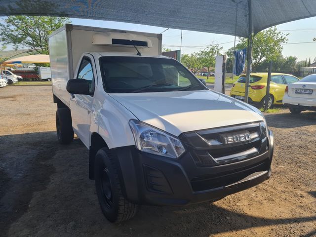2017 Isuzu KB Fridge