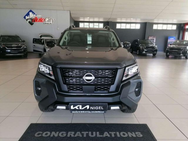 2026 Nissan Navara 2.5DDTi Stealth Auto, photo 2