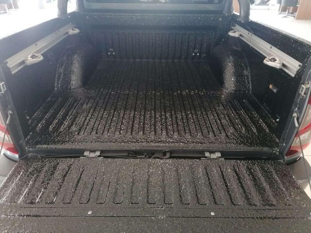 2026 Nissan Navara 2.5DDTi Stealth Auto, photo 5