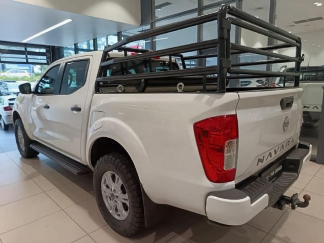 2026 Nissan Navara 2.5 DDTi SE Plus 4X4 Double-Cab, photo 3
