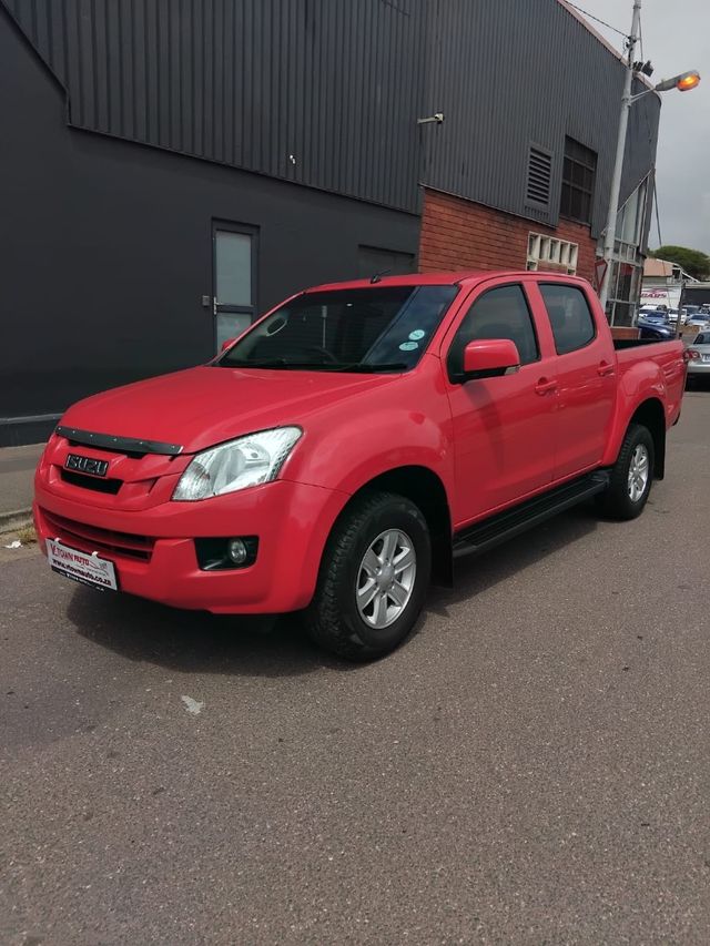 2014 Isuzu KB 240i LE Double-Cab, photo 2