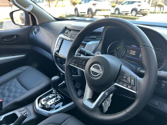 2026 Nissan Navara 2.5DDTi Stealth 4x4 Auto, photo 2