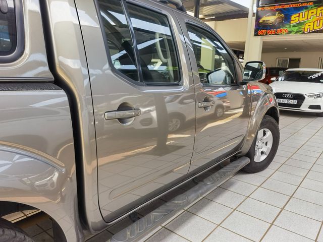 2014 Nissan Navara 2.5 dCi XE Double-Cab Manual FSH, photo 2