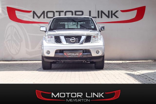 2015 Nissan Navara 2.5 dCi XE Double-Cab, photo 2