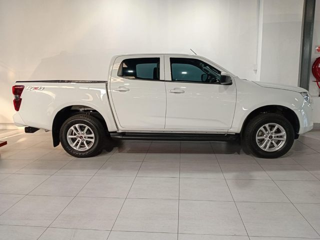 2023 Isuzu D-Max 1.9 DDI LS 4x4 Auto Double-Cab, photo 4