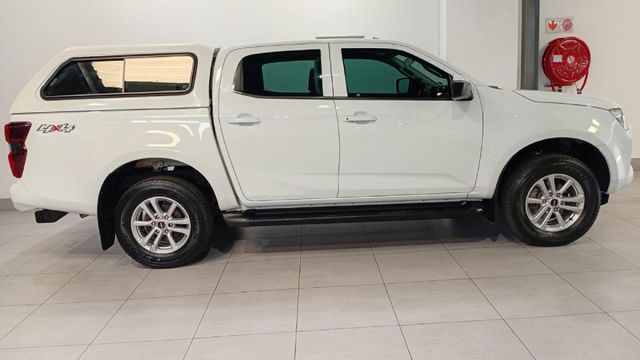 2023 Isuzu D-Max 1.9 DDI LS 4x4 Auto Double-Cab, photo 2