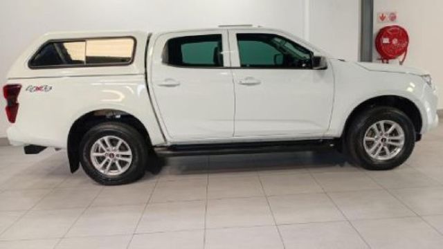 2023 Isuzu D-Max 1.9 DDI LS 4x4 Auto Double-Cab, photo 5