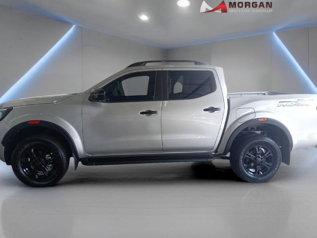 2026 Nissan Navara 2.5 DDTi PRO-2X Auto Double-Cab, photo 4