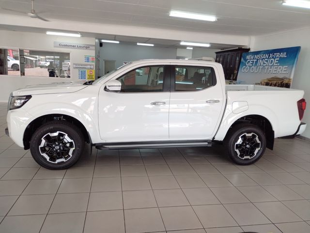 2026 Nissan Navara 2.5 DDTi LE Plus 4X4 Auto Double-Cab, photo 3