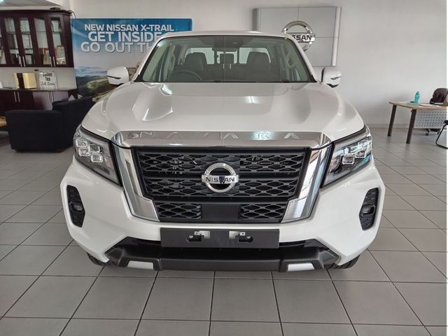 2026 Nissan Navara 2.5 DDTi LE Plus 4X4 Auto Double-Cab, photo 4