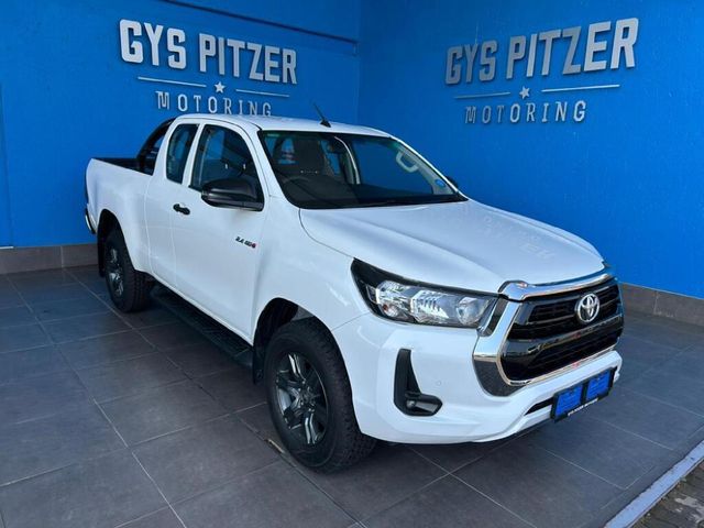2022 Toyota Hilux 2.4 GD-6 Raised Body Raider Extended Cab