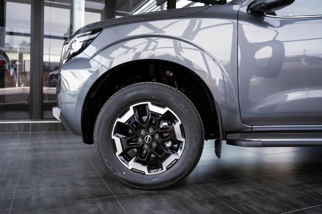 2026 Nissan Navara 2.5 DDTi LE Plus Auto Double-Cab, photo 4
