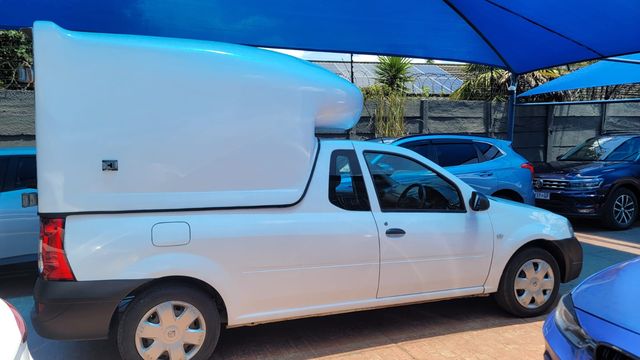 2018 Nissan NP200 1.6 A/C Safety Pack, photo 3