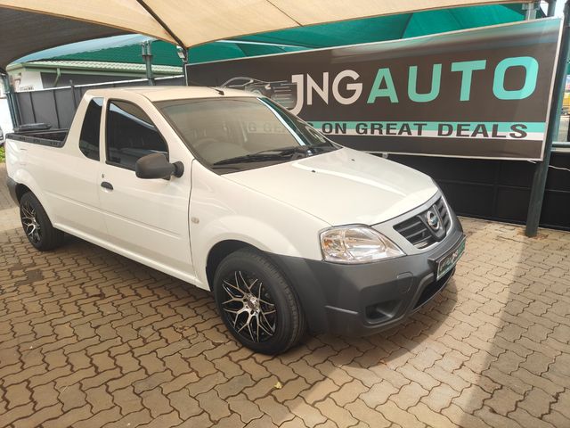 2021 Nissan NP200 1.6