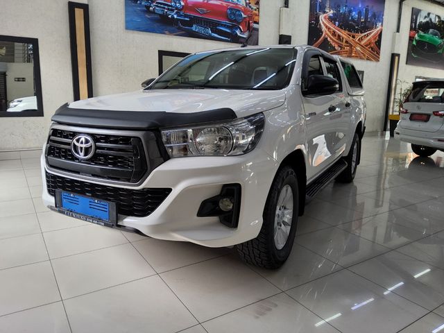 2019 Toyota Hilux 2.4 GD-6 SRX 4x4 Double-Cab, photo 2