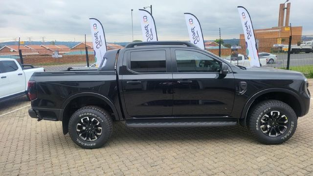 2026 Ford Ranger 2.0D Bi-Turbo Wildtrak X AWD Double-Cab Auto, photo 2