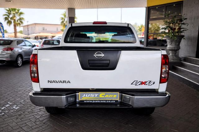 2013 Nissan Navara 2.5 dCi XE 4x4 Double-Cab, photo 5