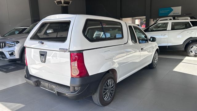 2022 Nissan NP200 1.6 A/C Safety Pack, photo 5