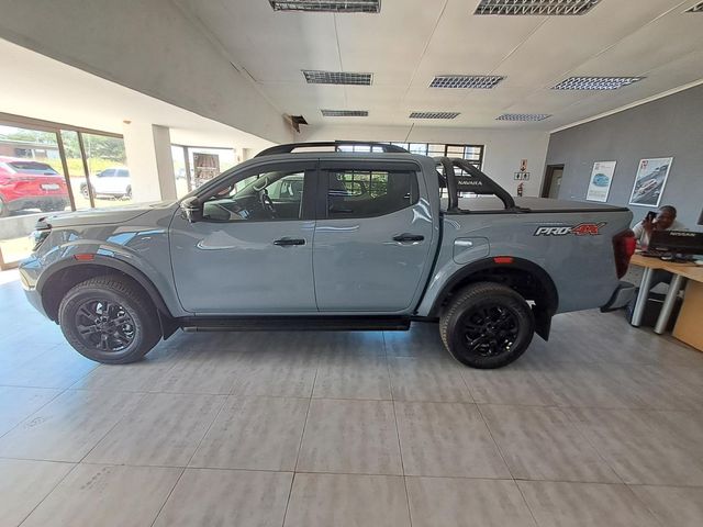 2026 Nissan Navara GREY, photo 3