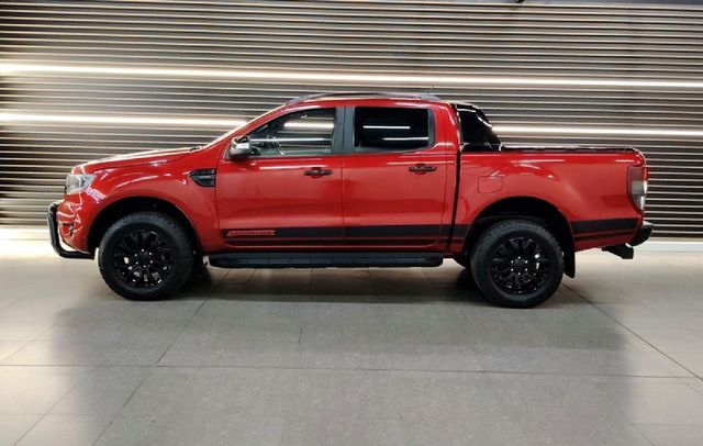 2022 Ford Ranger 2.0D Bi-Turbo Stormtrak Auto Double-Cab, photo 2