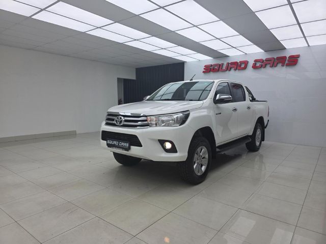 2017 Toyota Hilux 2.8 GD-6 Raised Body Raider Double-Cab Auto, photo 2
