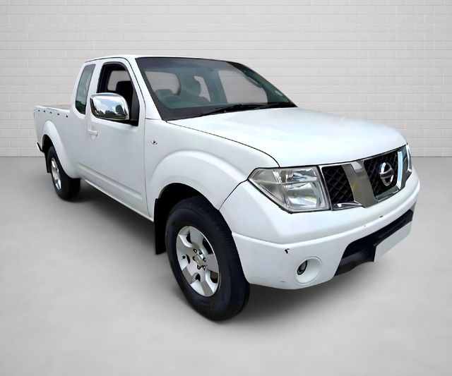 2015 Nissan Navara 2.5 dCi XE KingCab Single-Cab