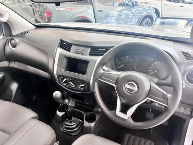 2026 Nissan Navara 2.5 DDTi XE Single-Cab, photo 5