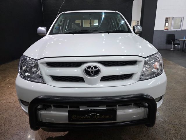 2008 Toyota Hilux 2.7 VVTi Raider Raised Body Double-Cab, photo 2