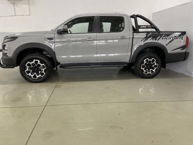 2026 JAC T9 2.0 CTI Hunter 4x4 Double Cab Auto, photo 2