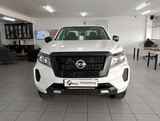 2026 Nissan Navara 2.5 DDTi SE Double-Cab, photo 2