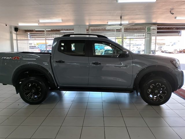 2026 Nissan Navara 2.5 DDTi PRO-4X 4X4 Auto Double-Cab, photo 3