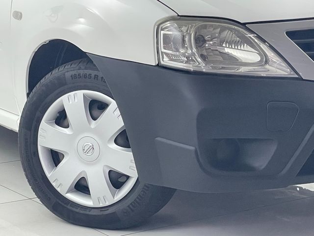 2020 Nissan NP200 1.6 A/C Safety Pack, photo 2