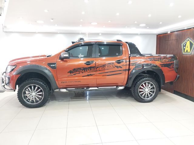 2015 Ford Ranger 3.2 TDCi Wildtrak Auto Double-Cab, photo 3