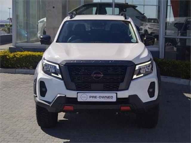 2025 Nissan Navara 2.5DDTi PRO-4X Warrior 4x4 Double-Cab Auto, photo 2