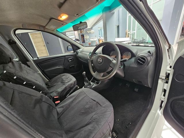 2021 Nissan NP200 1.6, photo 5