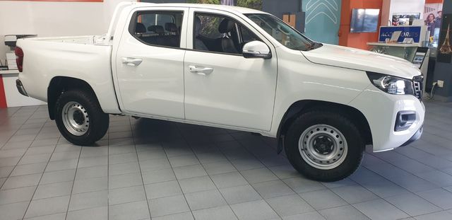2026 Peugeot Landtrek 1.9D Active Double Cab 4x4, photo 2