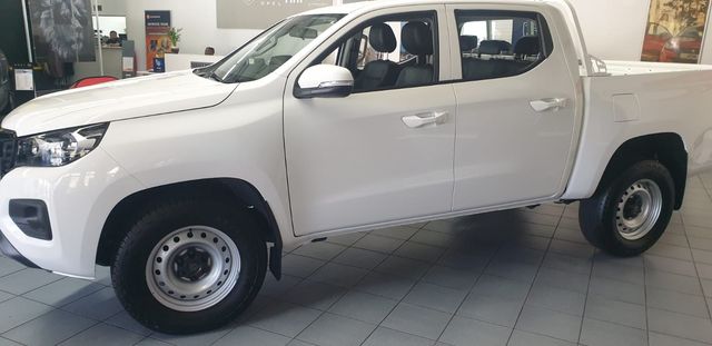 2026 Peugeot Landtrek 1.9D Active Double Cab 4x4, photo 3