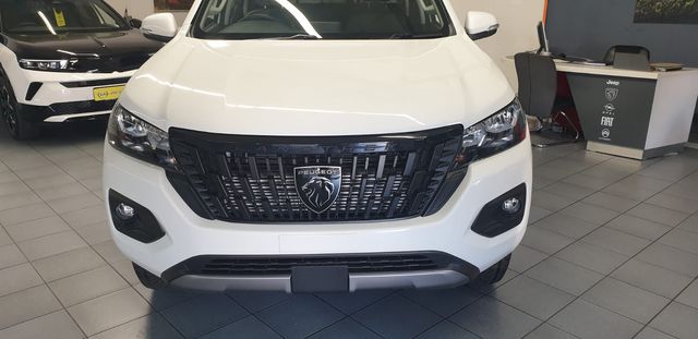 2026 Peugeot Landtrek 1.9D Active Double Cab 4x4, photo 4