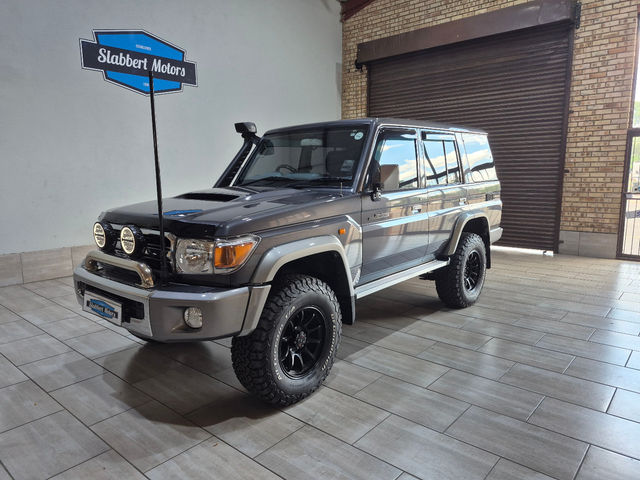 2023 Toyota Land Cruiser 76 4.5 D V8 Station Wagon