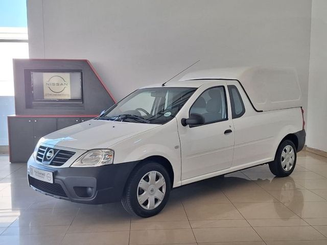 2023 Nissan NP200 1.6 A/C Safety Pack