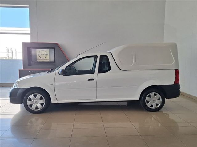 2023 Nissan NP200 1.6 A/C Safety Pack, photo 4