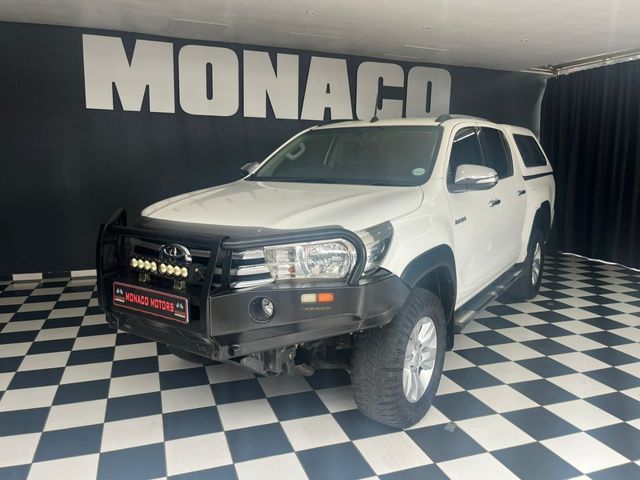 2016 Toyota Hilux 2.8 GD-6 Raised Body Raider Double-Cab Auto, photo 3