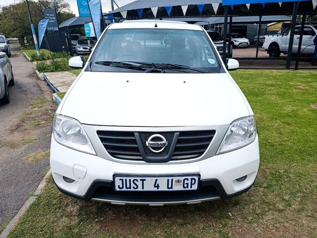 2022 Nissan NP200 1.6 16V SE, photo 3