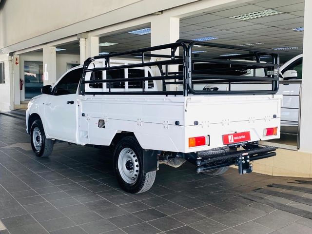 2026 Toyota Hilux 2.4 GD-6 4x4 Single-Cab F/Deck, photo 3