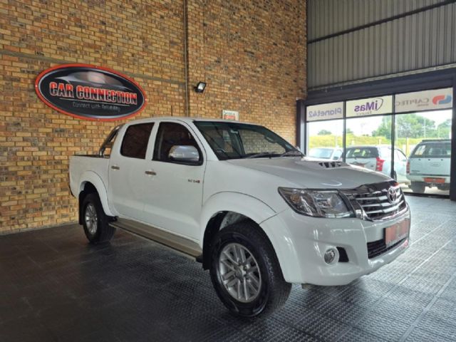 2012 Toyota Hilux 3.0 D-4D Raider Raised Body Double-Cab, photo 3