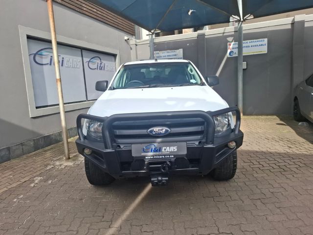 2015 Ford Ranger 2.2 TDCi XLS 4x4 Double-Cab, photo 2