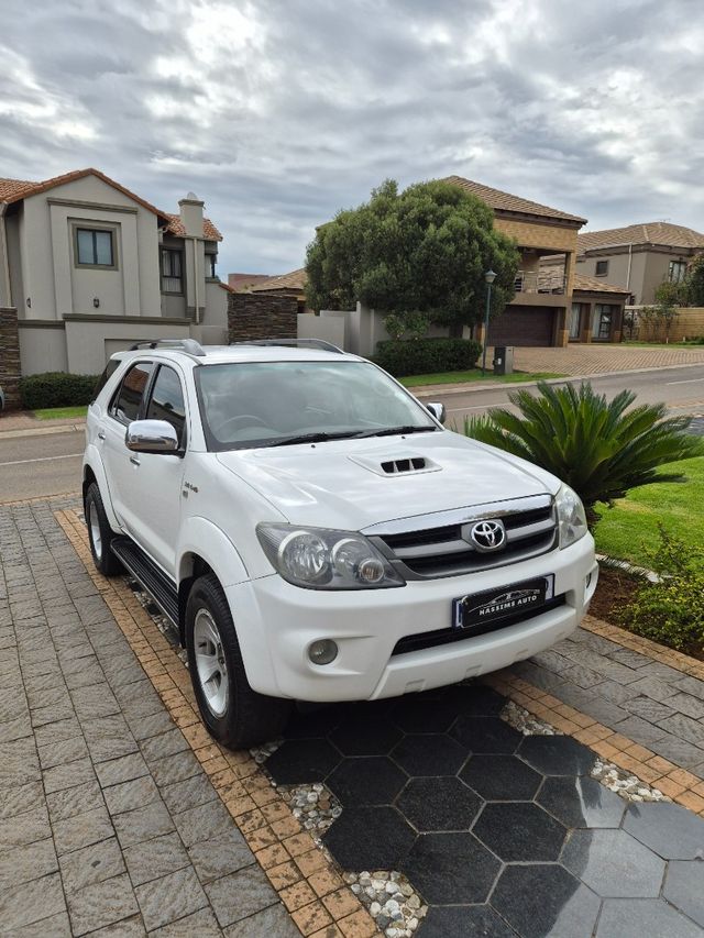 2008 Toyota Fortuner 3.0 D-4D Raised Body