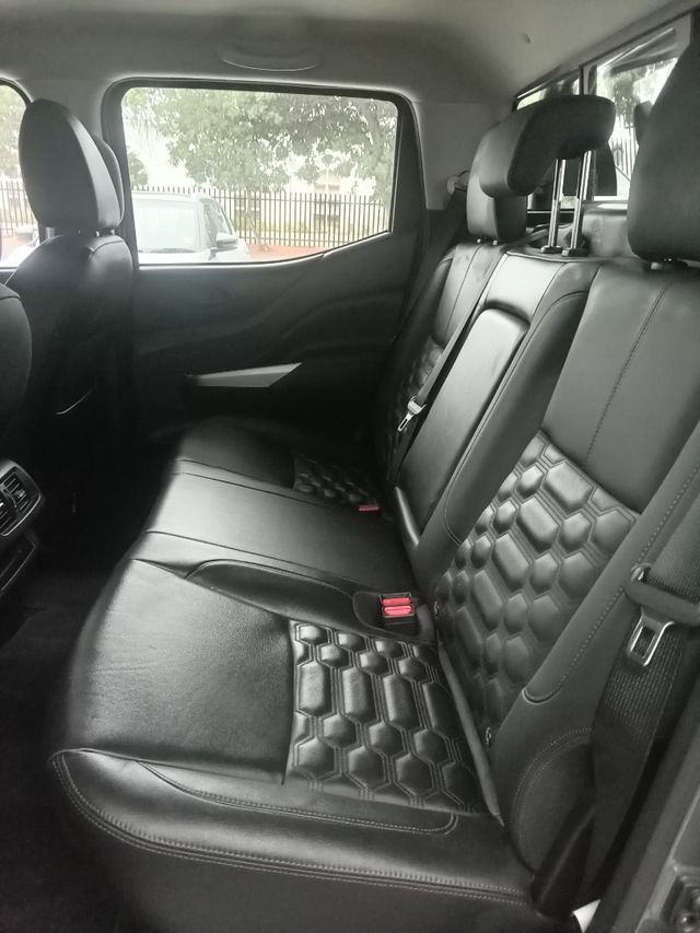 2026 Nissan Navara 2.5DDTi Stealth 4x4 Auto, photo 2