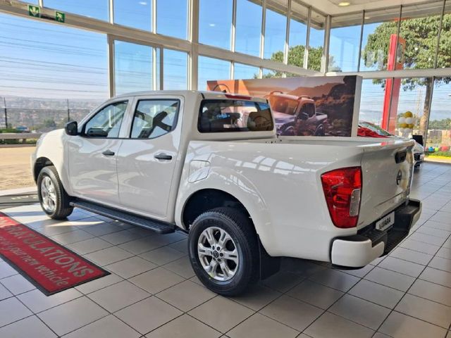 2026 Nissan Navara 2.5 DDTi SE Plus Auto Double-Cab, photo 5
