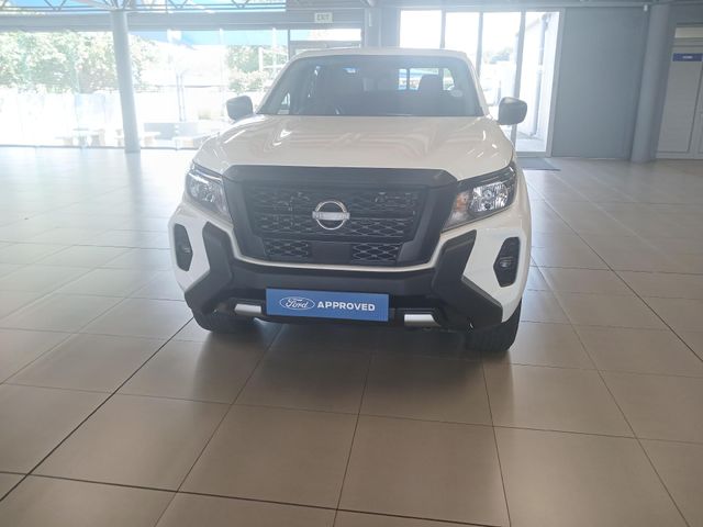 2025 Nissan Navara 2.5 DDTi SE Plus Double-Cab